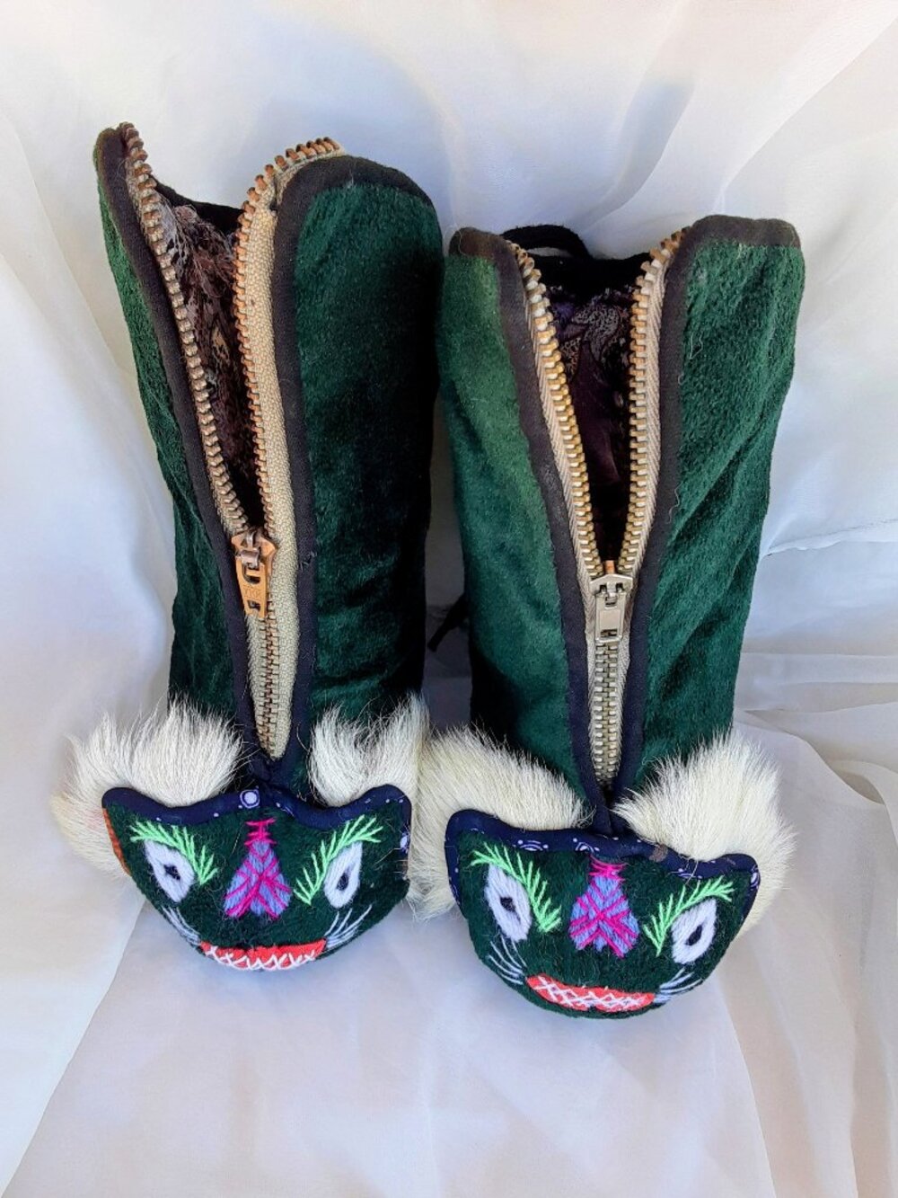 Vintage Chinese Forest Green Velvet Embroidered Dragon Toddler Baby Bootie Boots